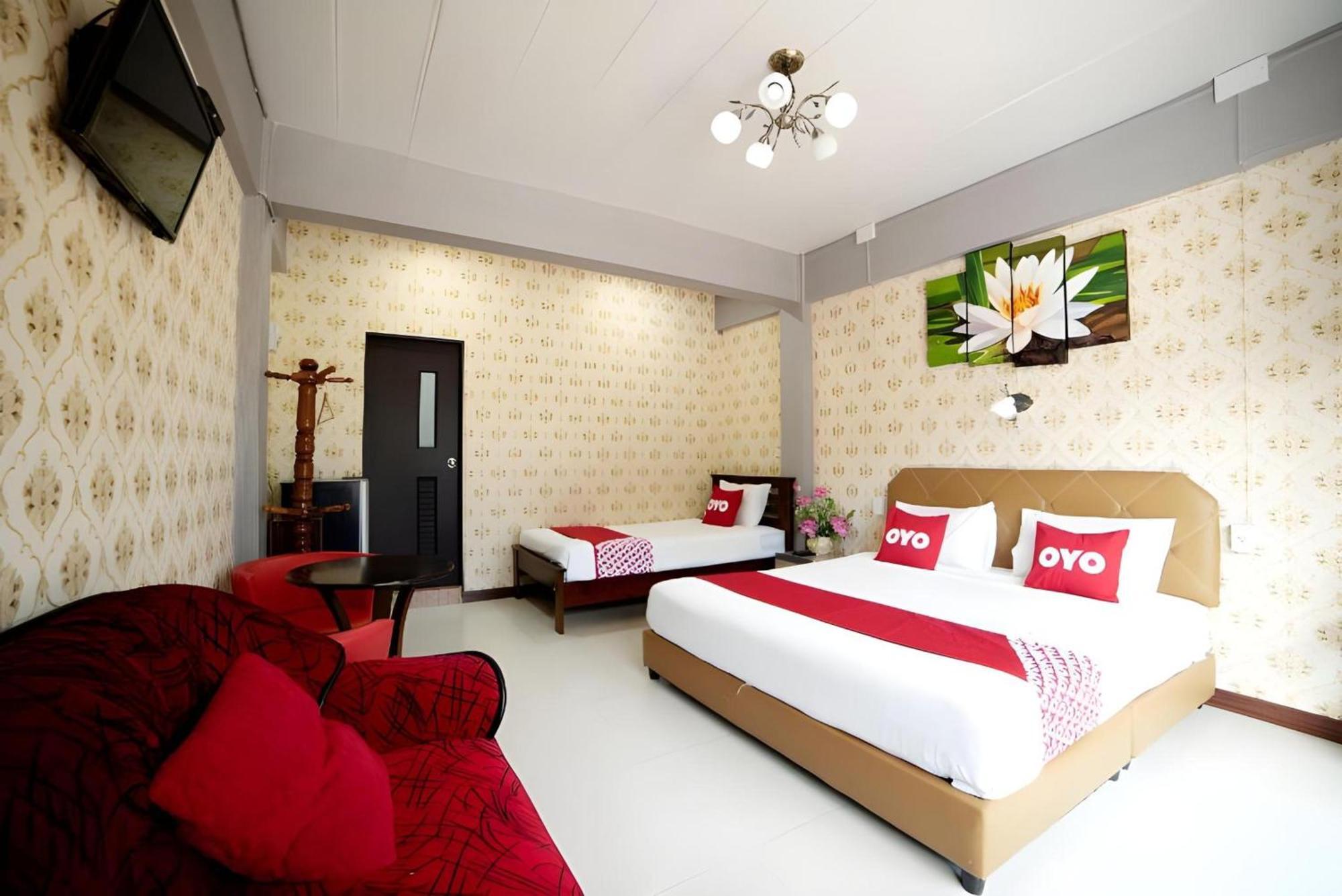 Oyo 465 Krung Kao Traveller Lodge Phra Nakhon Si Ayutthaya Zewnętrze zdjęcie