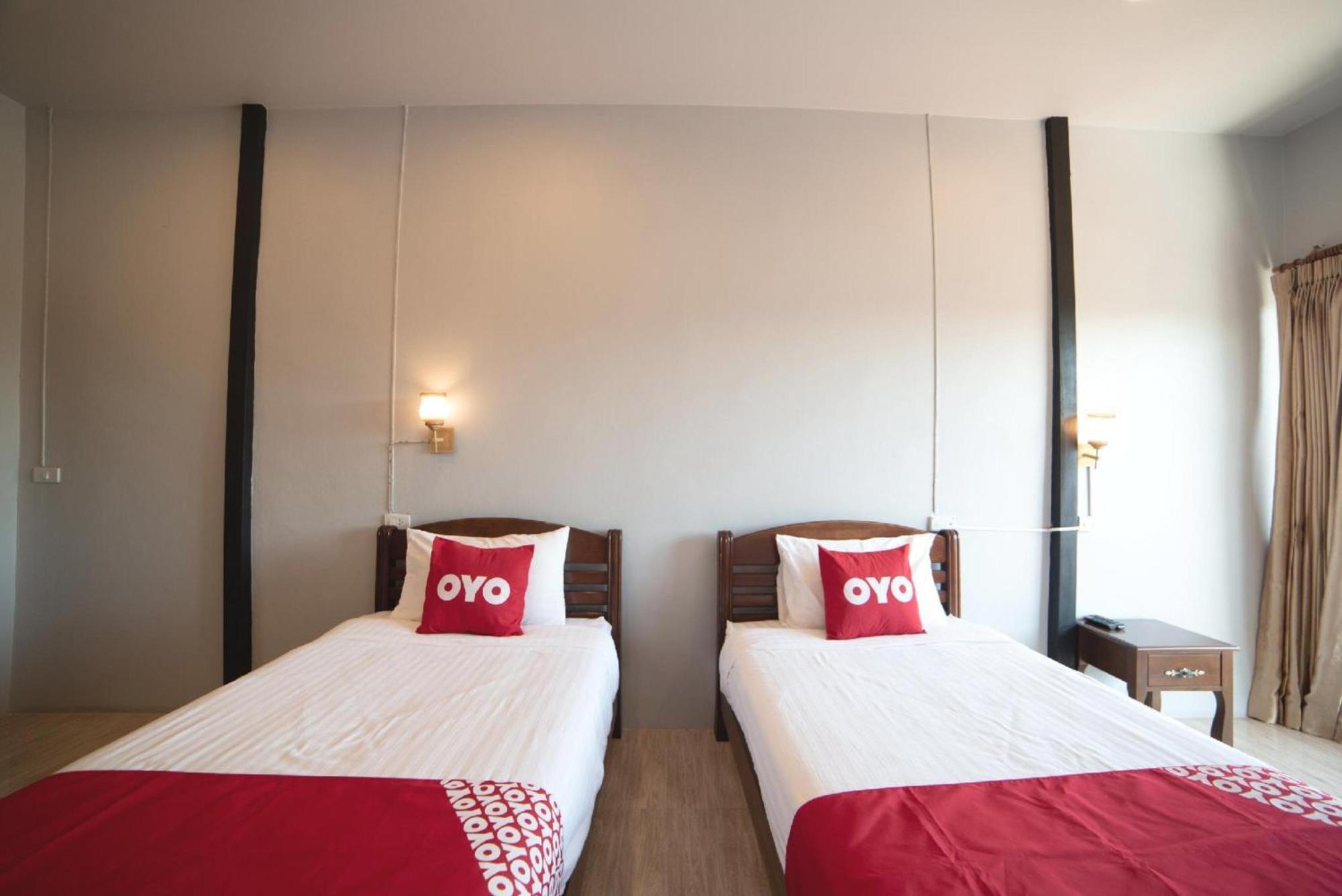 Oyo 465 Krung Kao Traveller Lodge Phra Nakhon Si Ayutthaya Zewnętrze zdjęcie