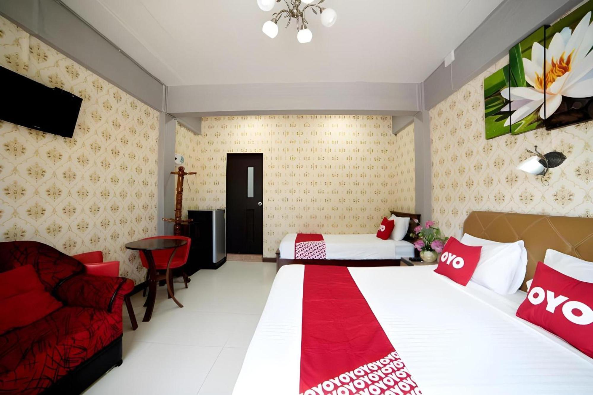 Oyo 465 Krung Kao Traveller Lodge Phra Nakhon Si Ayutthaya Zewnętrze zdjęcie